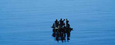Il mare unisce i paesi che separa