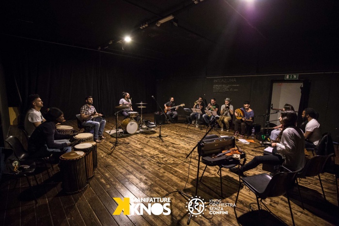 La storia di Mike - Knos orchestra senza confini